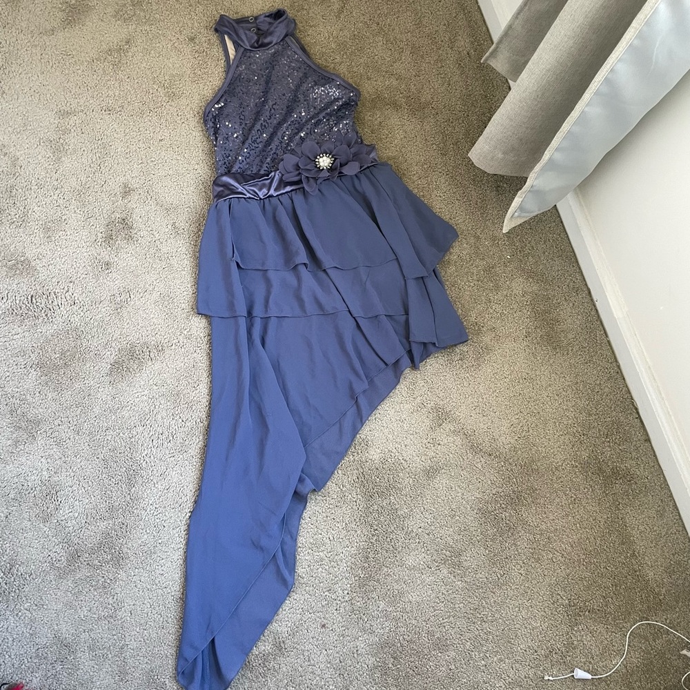 flowy dress dance costume